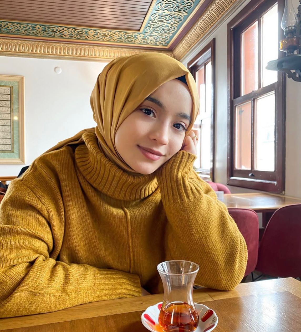 Tınazlı Aşkın Gücü Escort Bayan Şafak