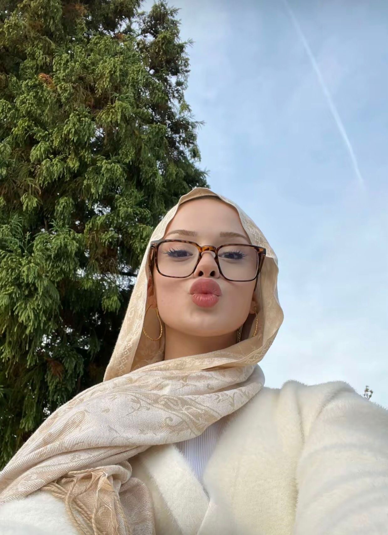 Göksu Duygusal Kadın Escort Amine